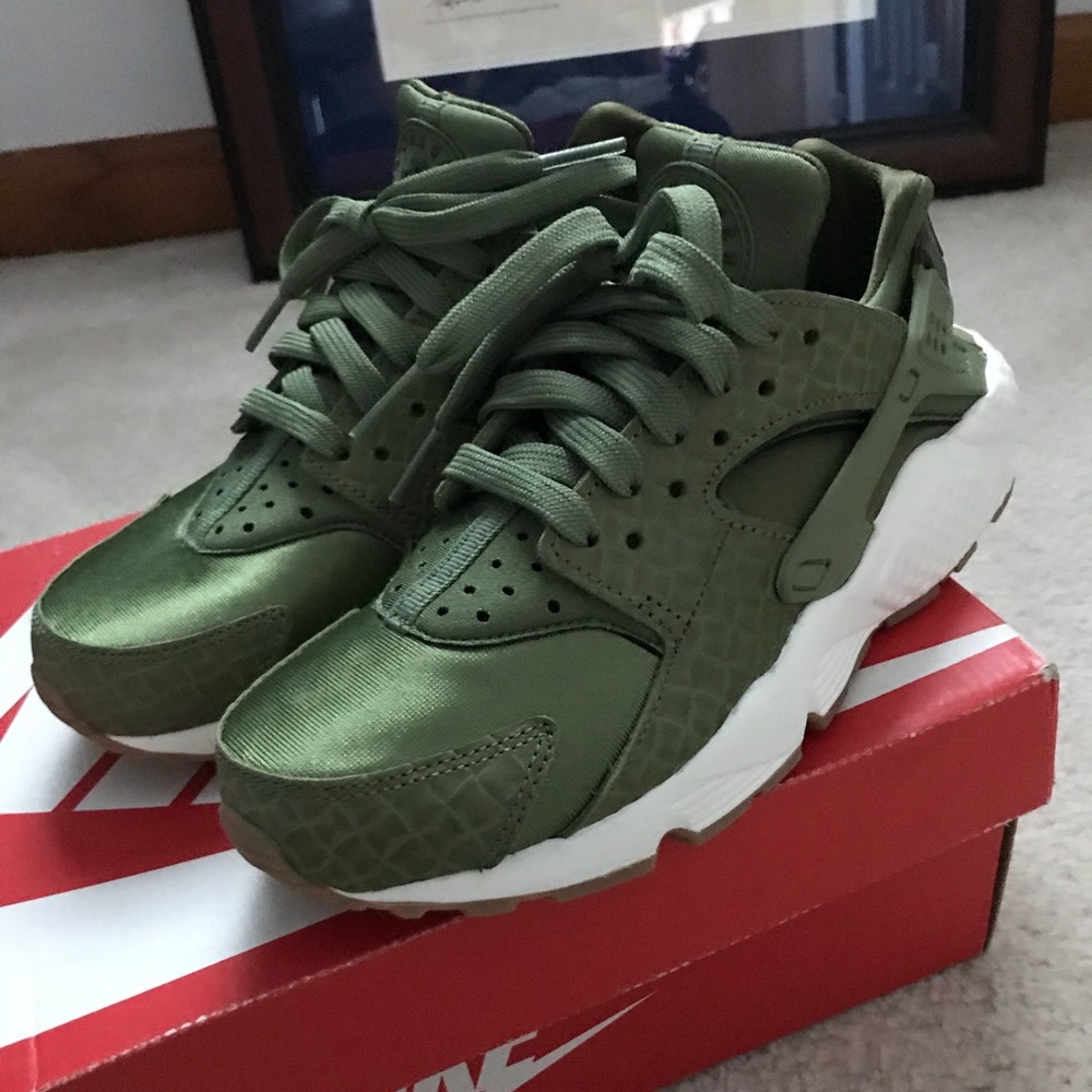 Women’s Air Huarache Run - Palm Green